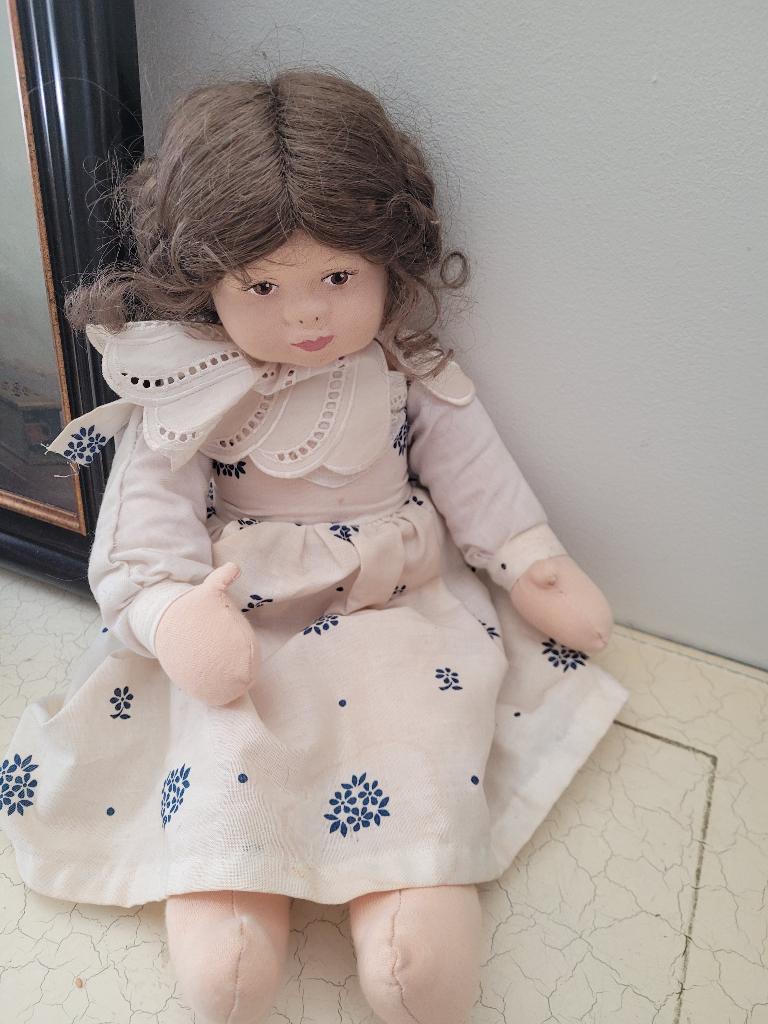 Vintage Franse stoffen pop leuk op kinderkamer, Ophalen of Verzenden