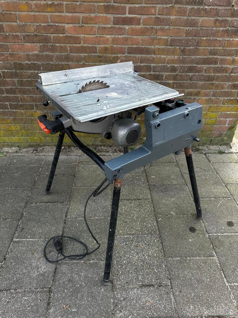 Elu Zaagtafel - Robuuste en Betrouwbare Tafelzaag, Doe-het-zelf en Verbouw, Gereedschap | Zaagmachines, Ophalen, Gebruikt, Cirkelzaag