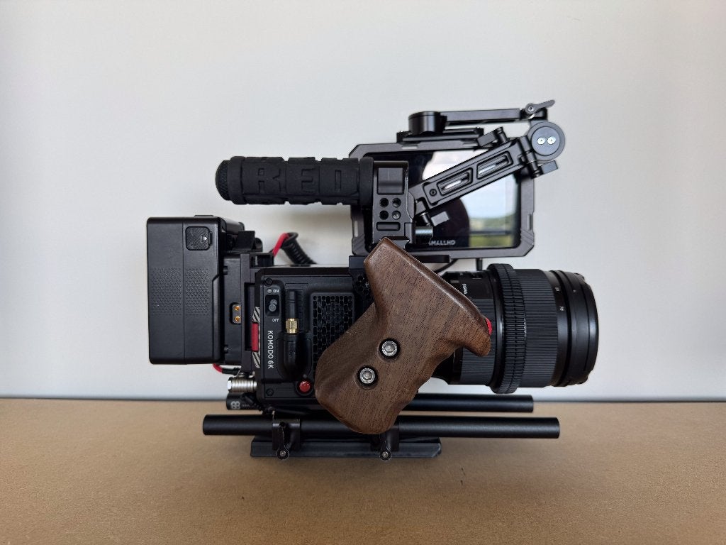 RED KOMODO ready to go PRO kit - EF Lenzen - LOW HOURS, Canon, Overige soorten, Zo goed als nieuw, Camera