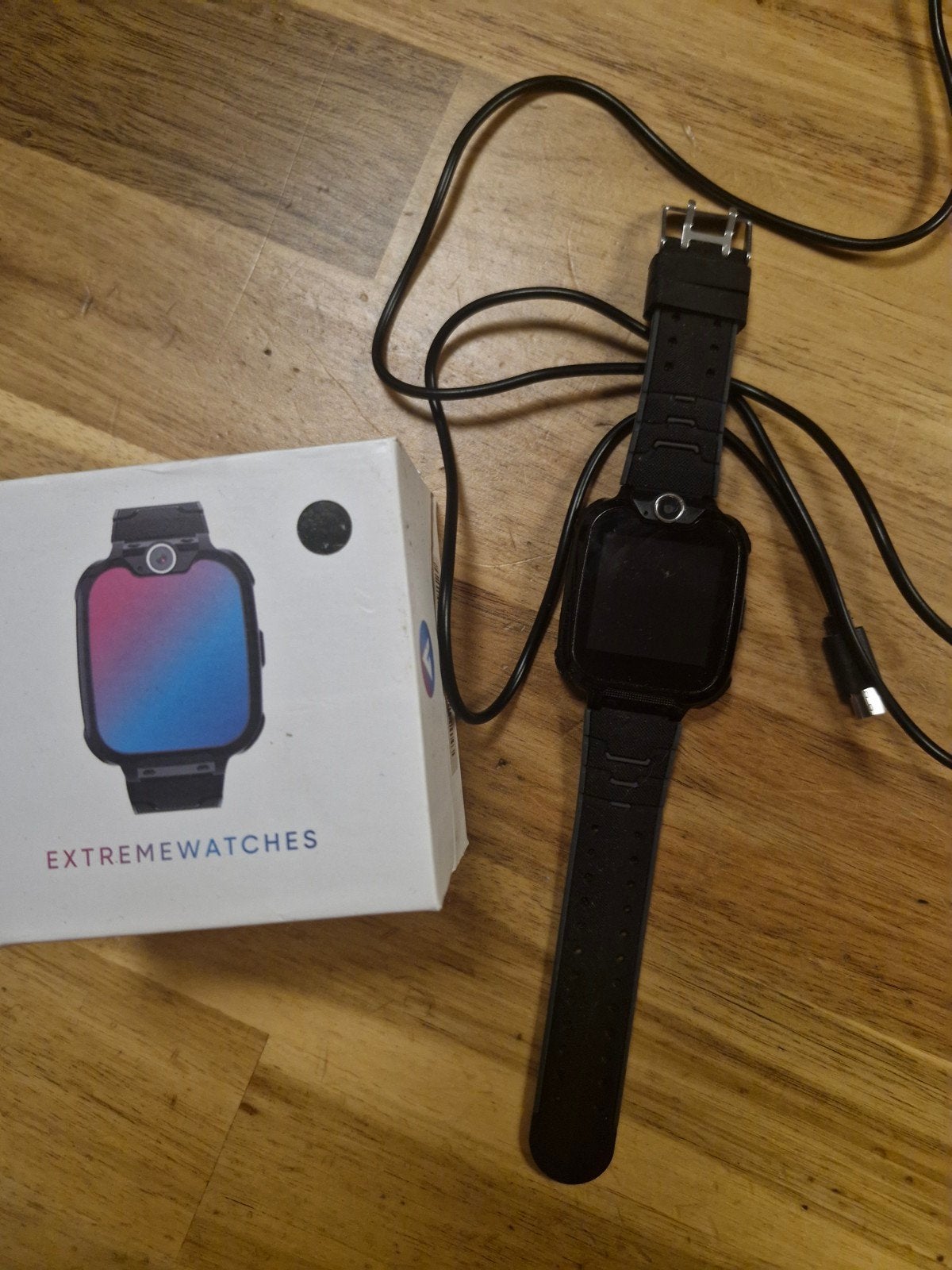 AMYS kinder smartwatch, zo goed als nieuw, Sieraden, Tassen en Uiterlijk, Ophalen of Verzenden, Zo goed als nieuw, Zwart, Amys
