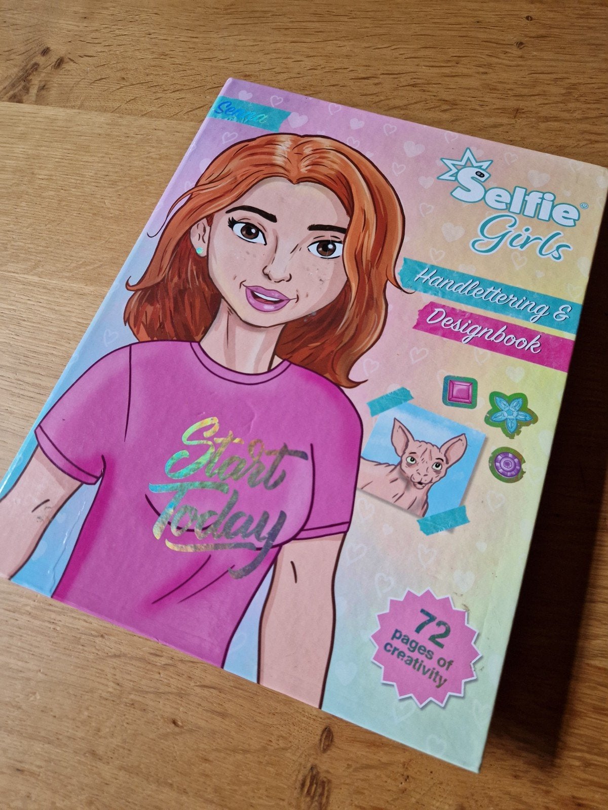 SELFIE GIRLS HANDLETTERING & DESIGNBOOK, Ophalen of Verzenden, Onbekend