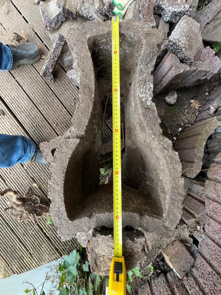 Gezocht maxiflor stapelbare bloembakken, Tuin en Terras, Bloembakken en Plantenbakken, Ophalen, Steen, Minder dan 30 cm, Minder dan 60 cm