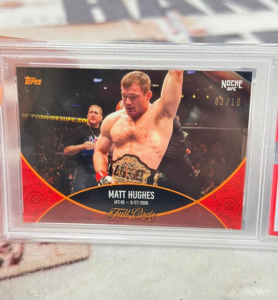 2024 TOPPS NOCHE UFC MATT HUGHES FULL CIRCLE-RED FC6 psa-9, Spelerskaart, Ophalen of Verzenden, Zo goed als nieuw, H