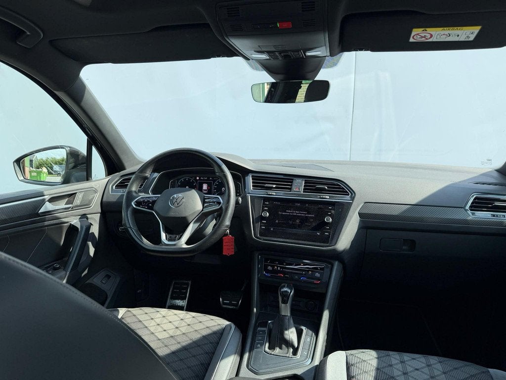 Volkswagen Tiguan 1.5 TSI R-Line Business+ // proefrit mogel, Auto's, 1441 kg, Stof, Euro 6, 4 cilinders