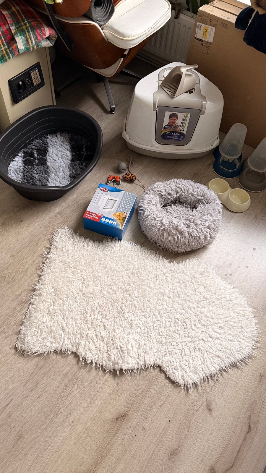 Compleet kitten kattenpakket kattenbak, mand, voerbakken enz, Ophalen, Wit, 200 cm of meer, Zo goed als nieuw