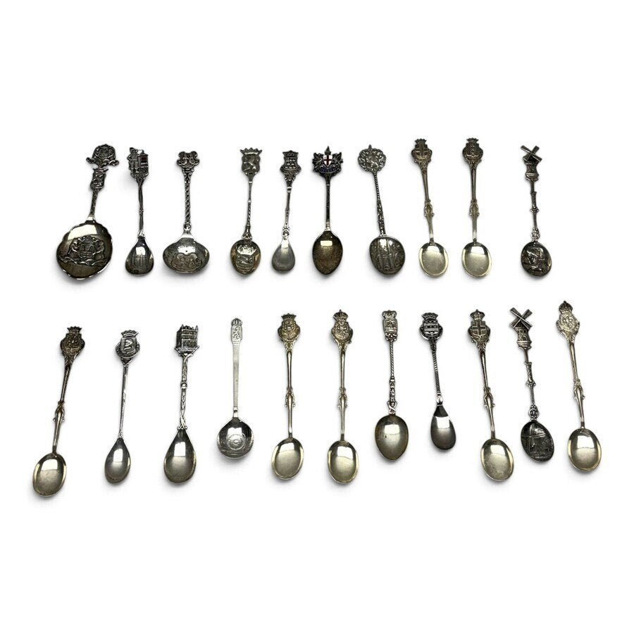 Lot zilveren souvenirlepeltjes (22x), Antiek en Kunst, Ophalen of Verzenden, Zilver