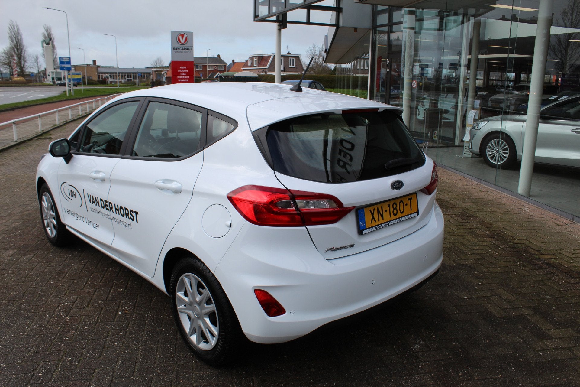Ford Fiesta 1.1-71pk. Trend. 5 drs , Airco , Bluetooht , Sto, Auto's, Voorwielaandrijving, 12 maanden, Stof, Bedrijf