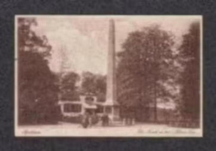Apeldoorn De Naald en het Kleine Loo Fietsers 1926., Ophalen of Verzenden, 1920 tot 1940, Gelopen, Gelderland