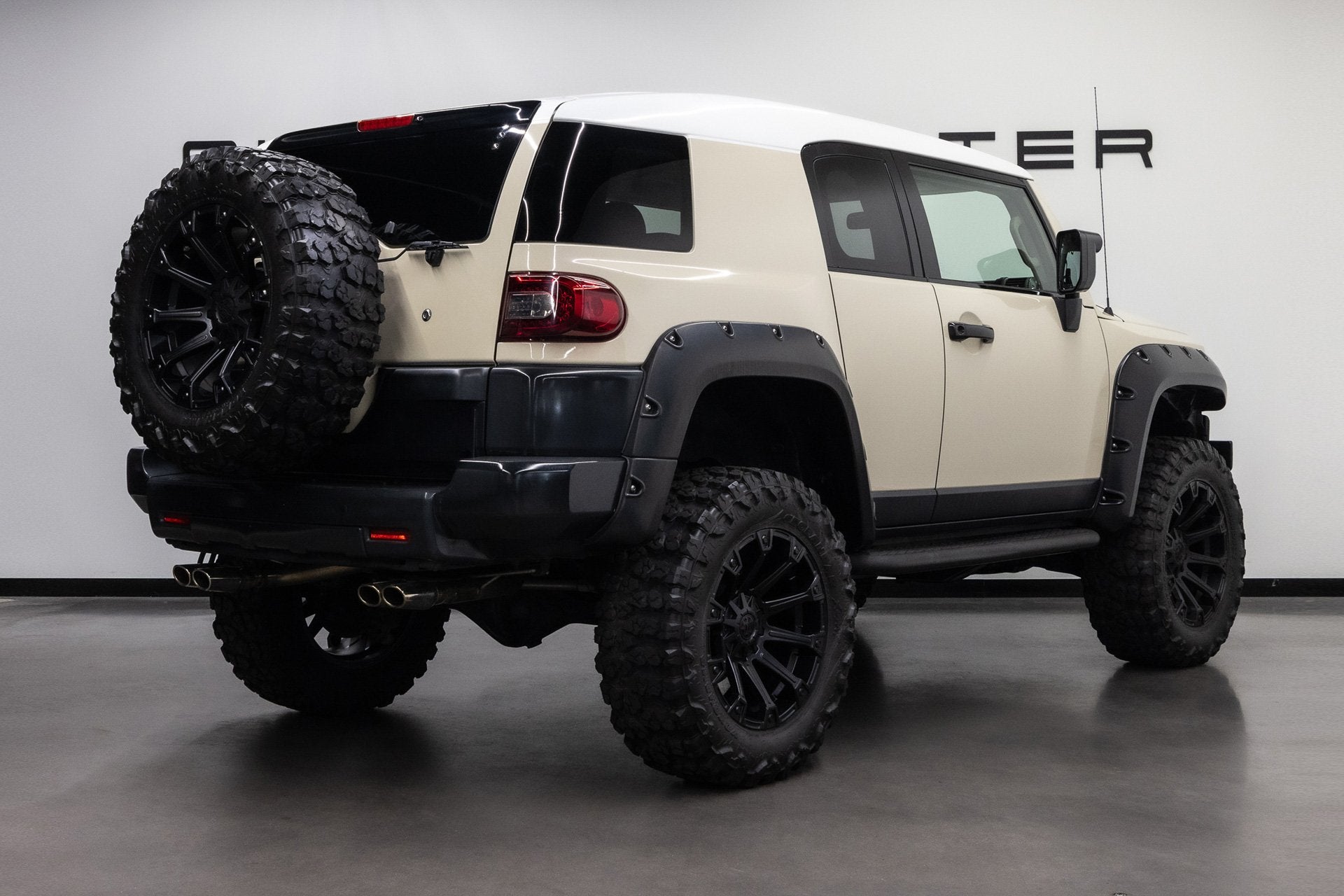 Toyota FJ Cruiser VVT-i V6 Btw auto, Fiscale waarde € 8.00, Auto's, Toyota, Automaat, Stof, Gebruikt, 4000 cc
