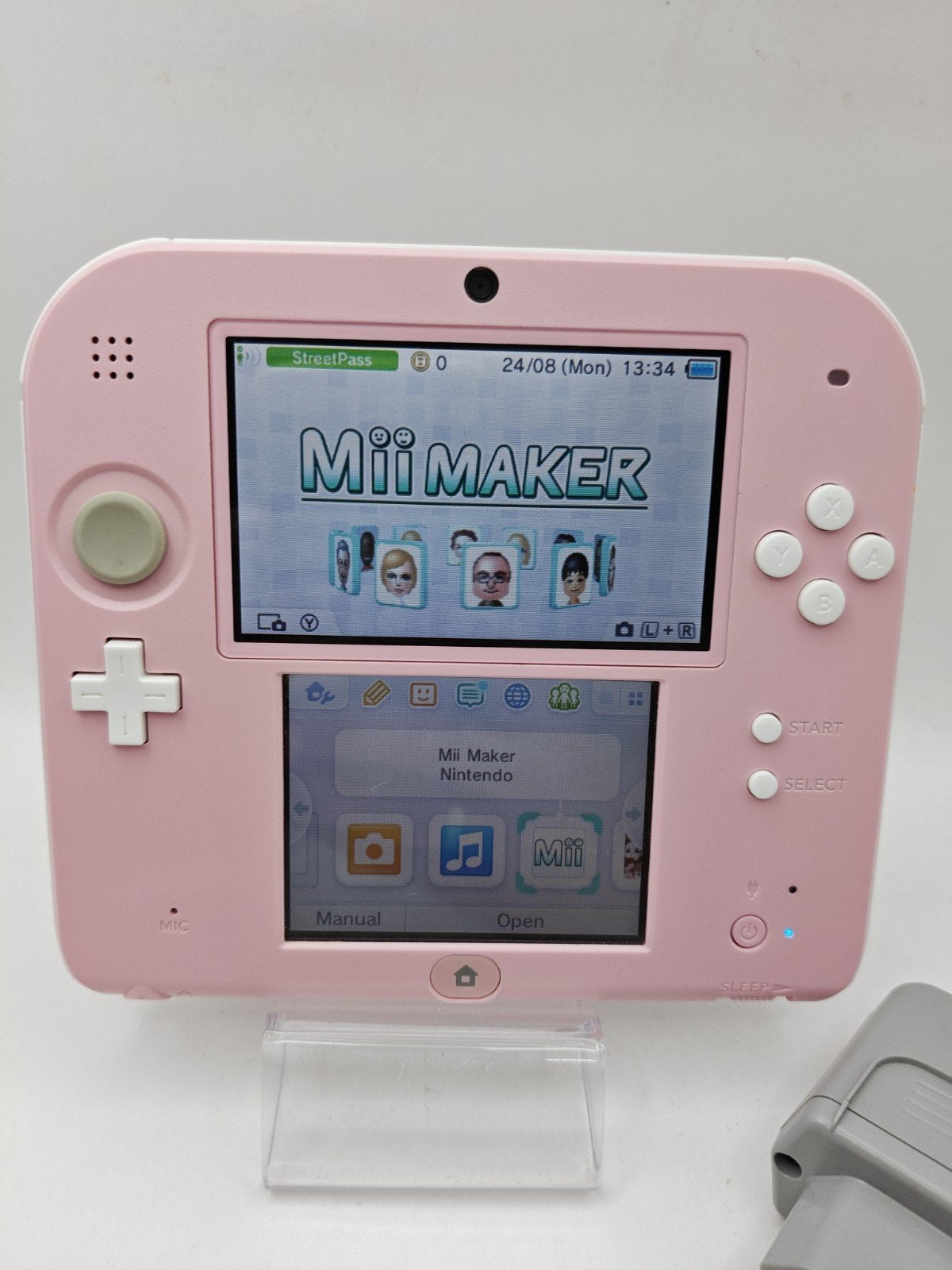 Nintendo 2DS Roze, 11-1 Hokotate-cho, Kamitoba, Minami-ku, Kyoto 601-8501, Japan, Ophalen of Verzenden, Zo goed als nieuw, Vanaf 3 jaar