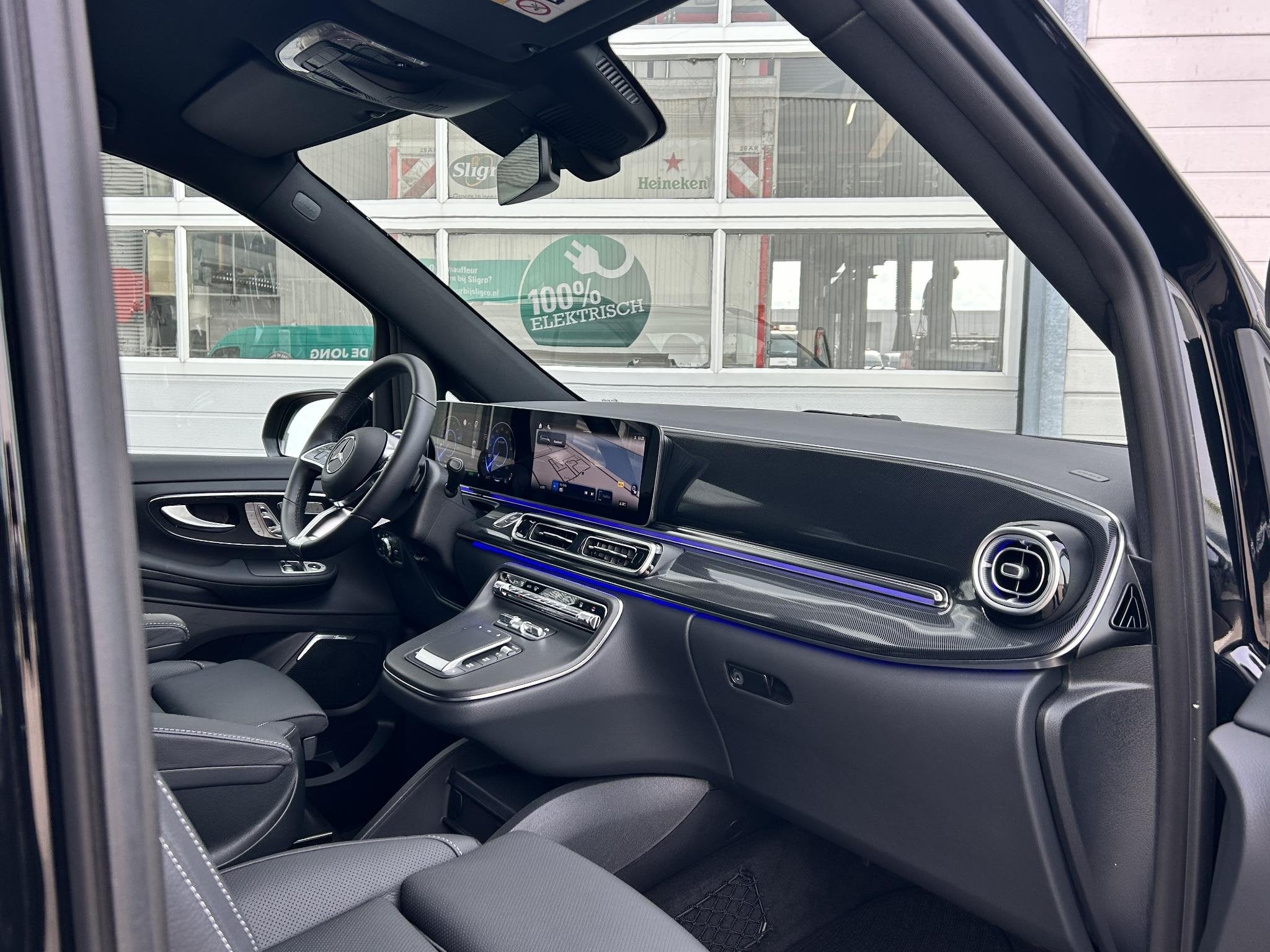 Mercedes-Benz EQV 300 L2 90kWh 7-Persoons | Stoelventilatie, Auto's, Stof, Gebruikt, Stoelverwarming, 2525 kg