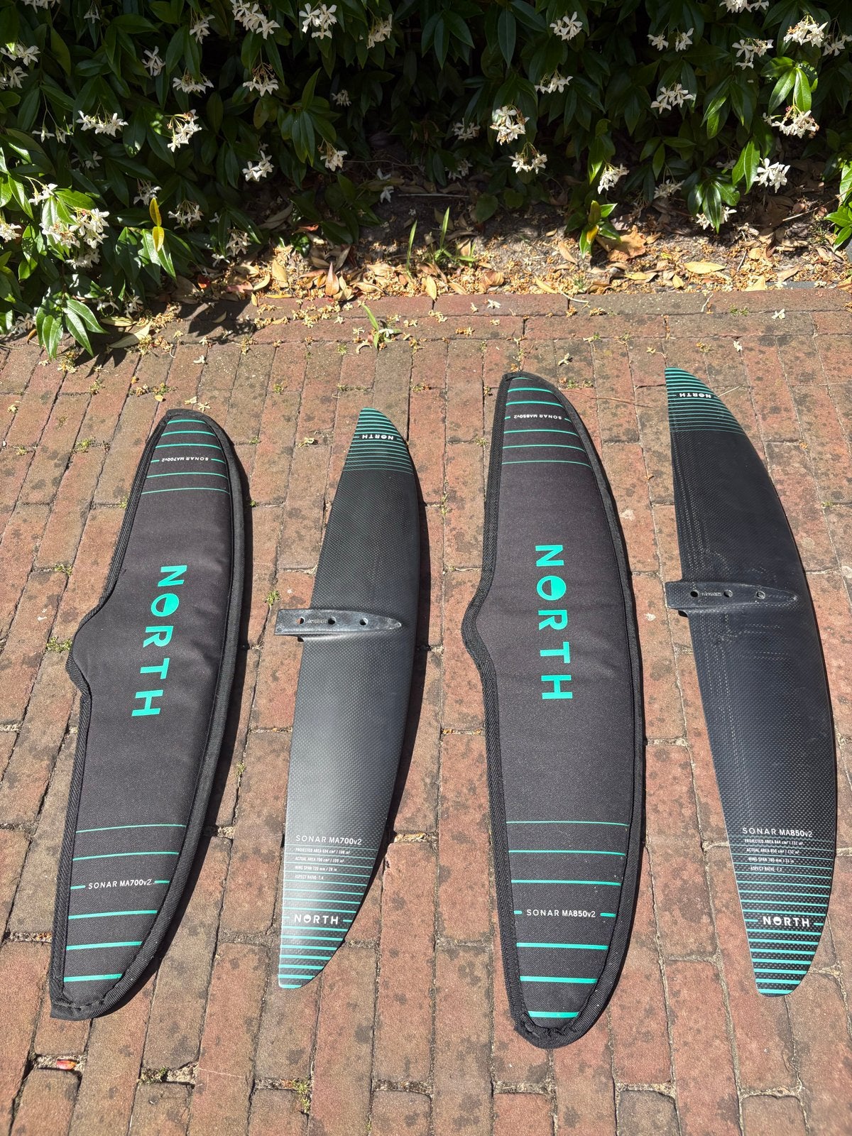 North MA 700/850 v2 front wing, Watersport en Boten, Wingsurfen, Ophalen of Verzenden, Gebruikt, Wingsurf-hydrofoil