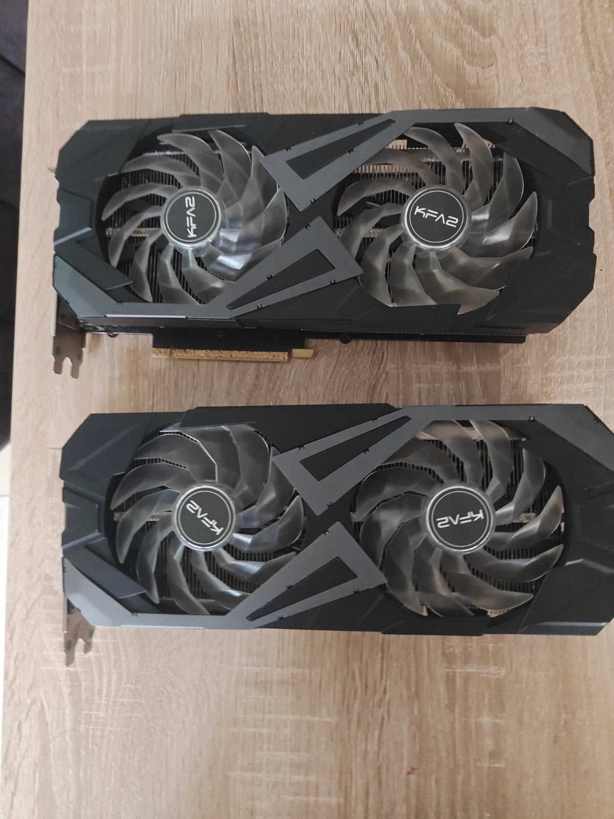 2x Defecte KFA2 RTX 3070 8GB Videokaarten (Geen Beeld), Computers en Software, GDDR6, Ophalen of Verzenden, Niet werkend, Freict