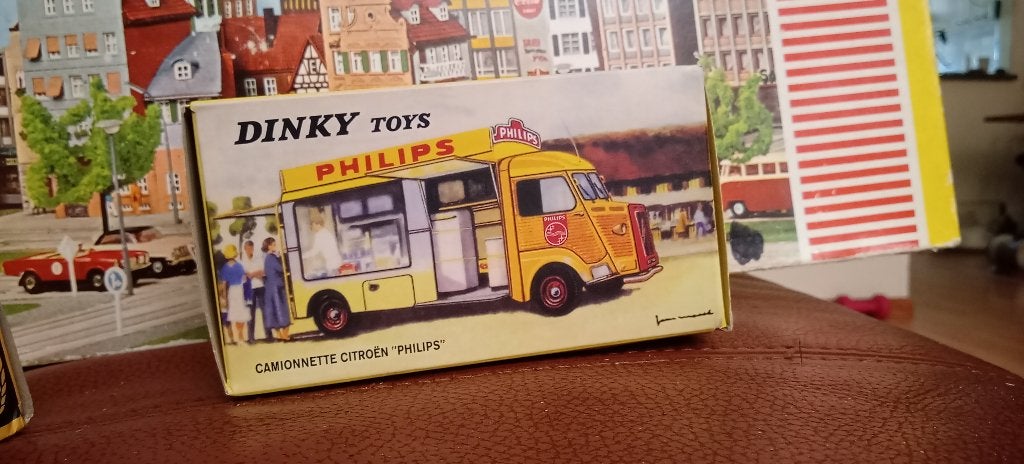 Dinky toys atlas 587 citroen philips €19,90, Ophalen of Verzenden, Nieuw, Bus of Vrachtwagen, Dinky Toys