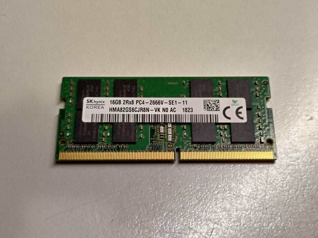 Laptop RAM 16Gb sodimm ddr4 SK Hynix Korea, Computers en Software, RAM geheugen, DDR4, Ophalen of Verzenden, Zo goed als nieuw