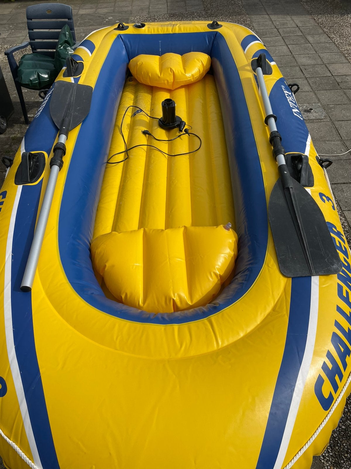 Opblaasboot, Watersport en Boten, Kano's, Ophalen, Zo goed als nieuw, Drie personen of meer, Overige typen