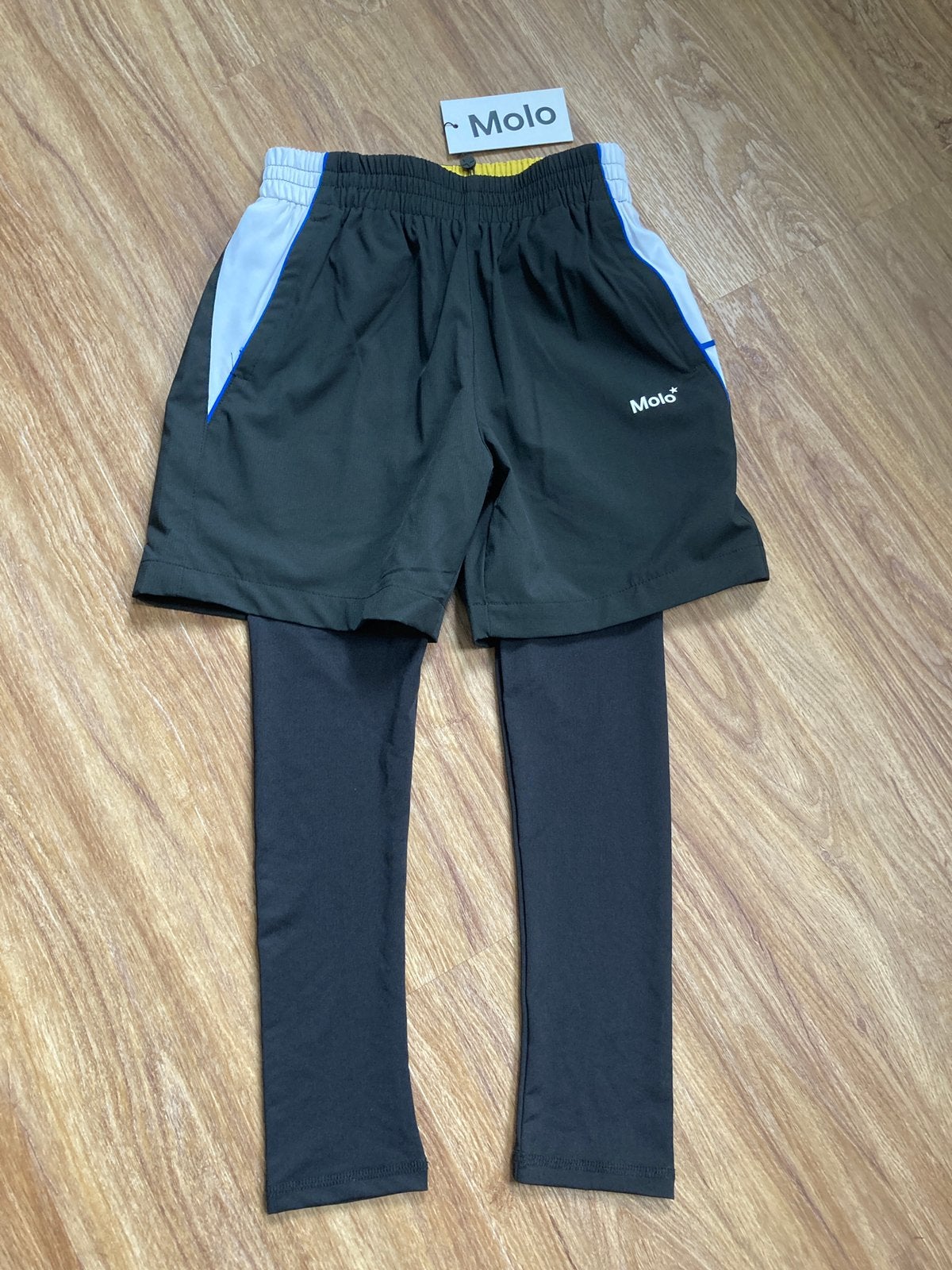 Molo training broek maat 128, Molo, Ophalen of Verzenden, Jongen, Nieuw