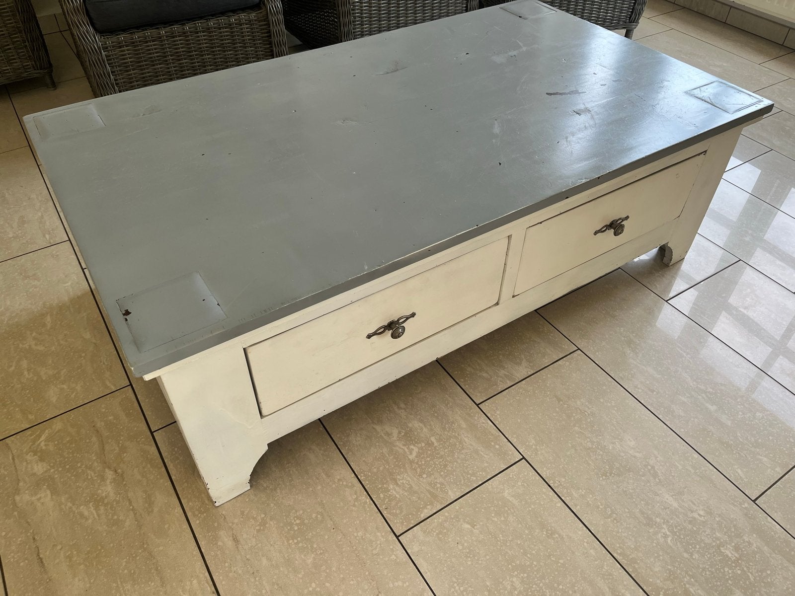 Salontafel met lades - Grijs/Wit, Huis en Inrichting, Ophalen, Gebruikt, 100 tot 150 cm, Overige houtsoorten