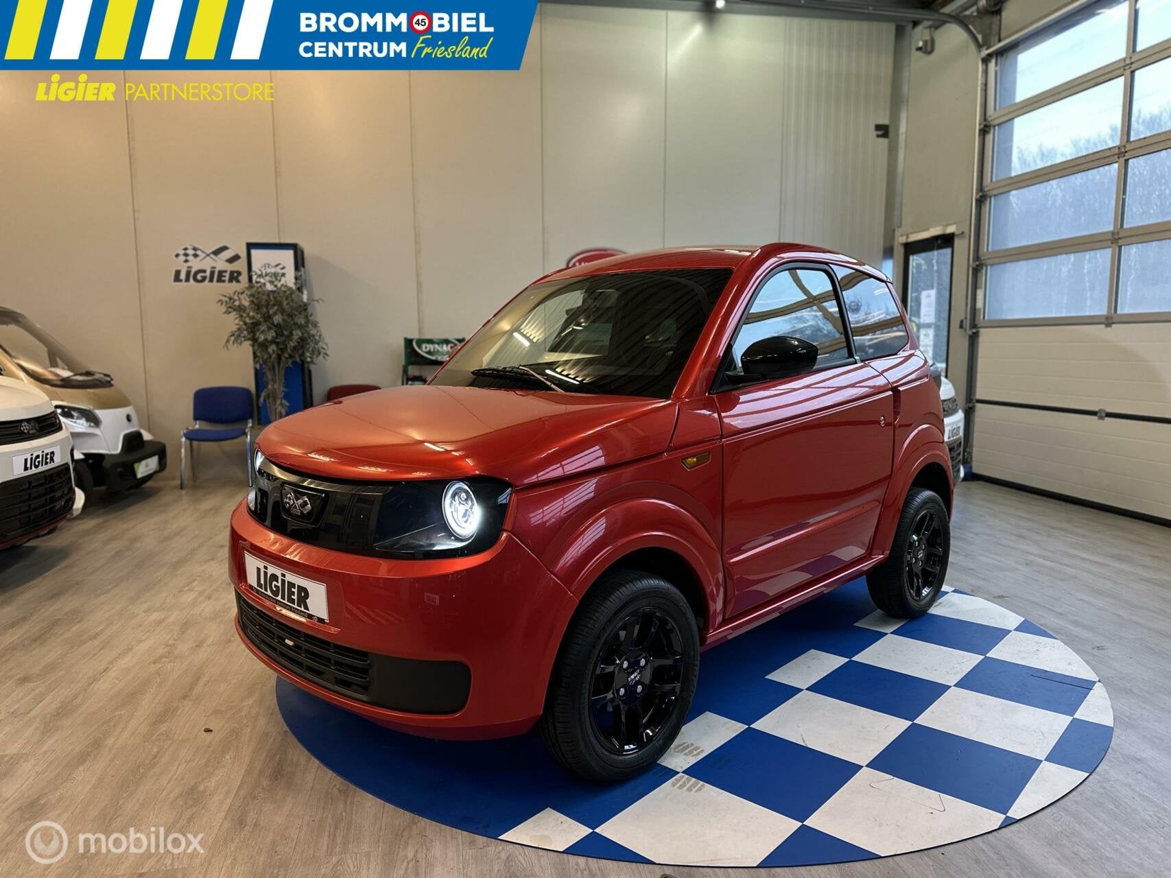 LigierMyli 100% Elektrische123km Bereik 45km auto brommobiel, Gebruikt, Ligier