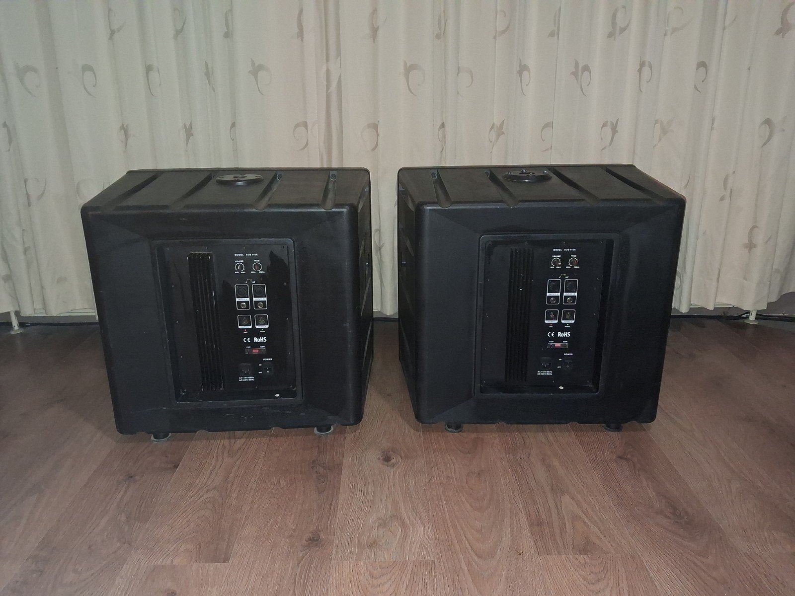 2x Devine actieve subwoofer 118A, Ophalen, Gebruikt, Overige typen