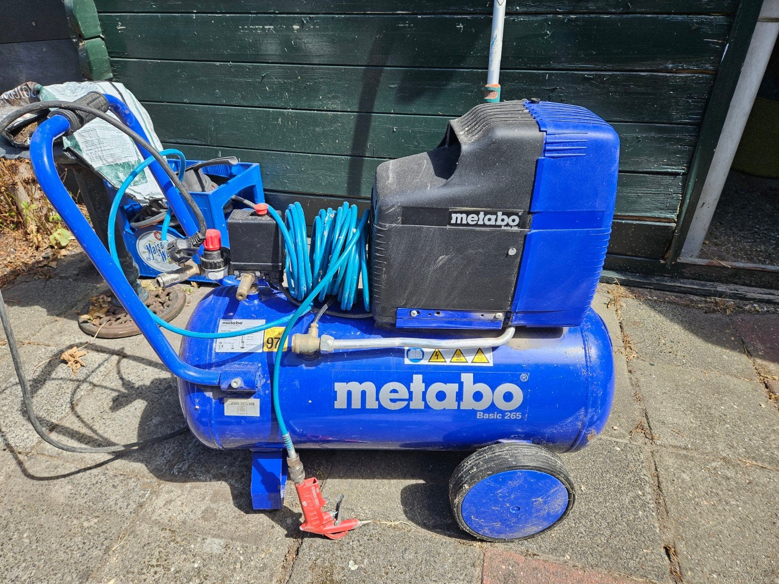 Metabo Basic 265 compressor - Goede staat, Doe-het-zelf en Verbouw, Ophalen, Gebruikt, 10 bar of meer, 25 tot 100 liter