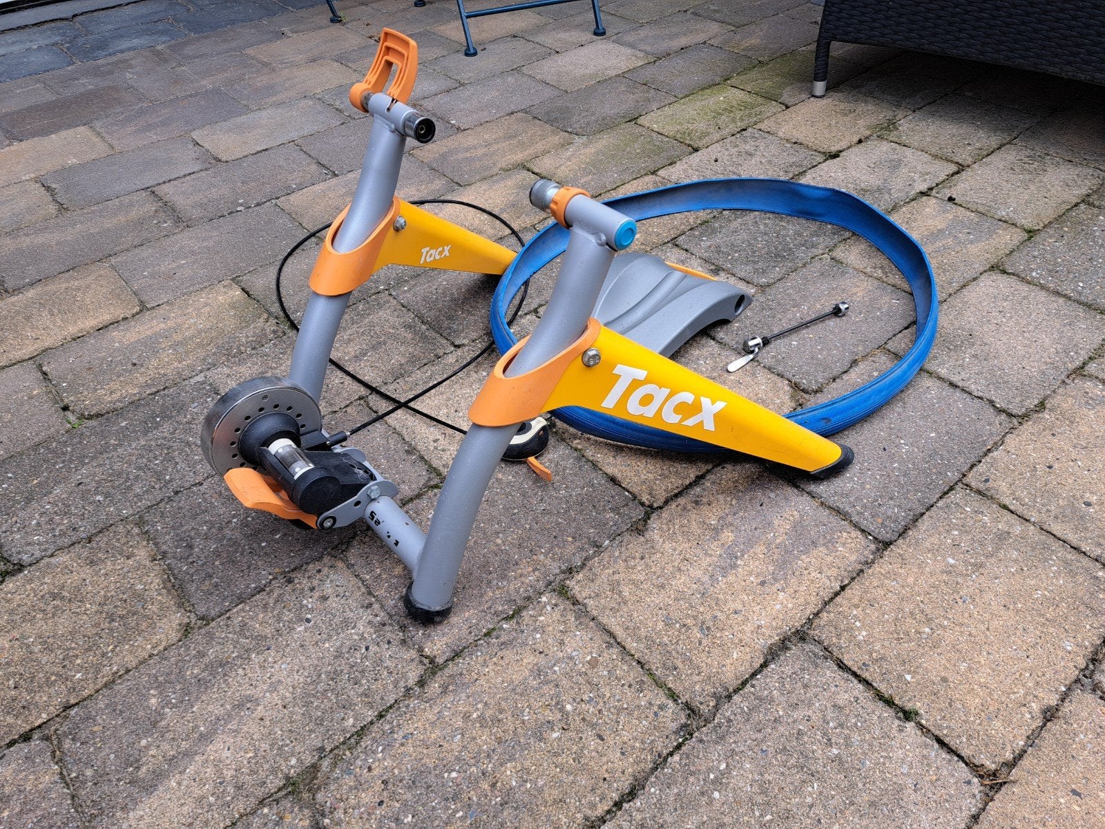 Tacx fietstrainer met band en snelspanner, Ophalen, Gebruikt, Overige typen, Staal