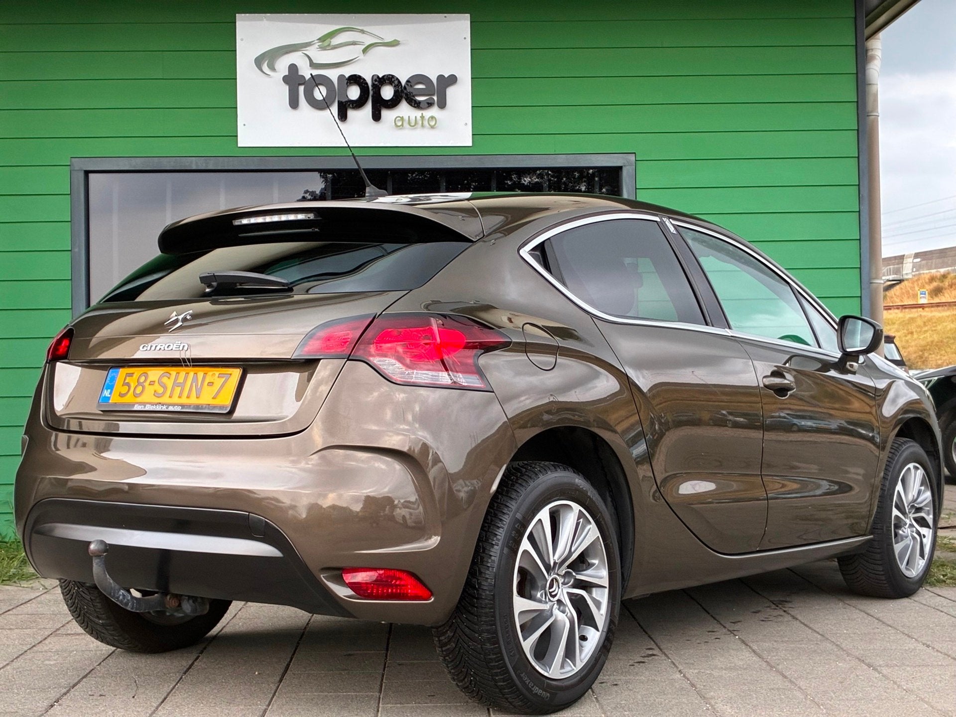 Citroen DS4 1.6 VTi Chic|1e Eigenaar|CruiseControl|Airco|Tre, Euro 5, Gebruikt, 4 cilinders, Bruin