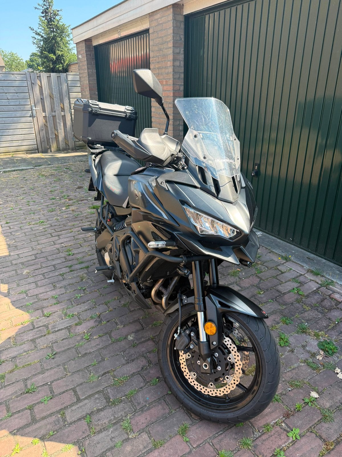 Kawasaki Versys 650 Black Edition BTW Motor, 2 cilinders, Gebruikt, Particulier, Meer dan 35 kW