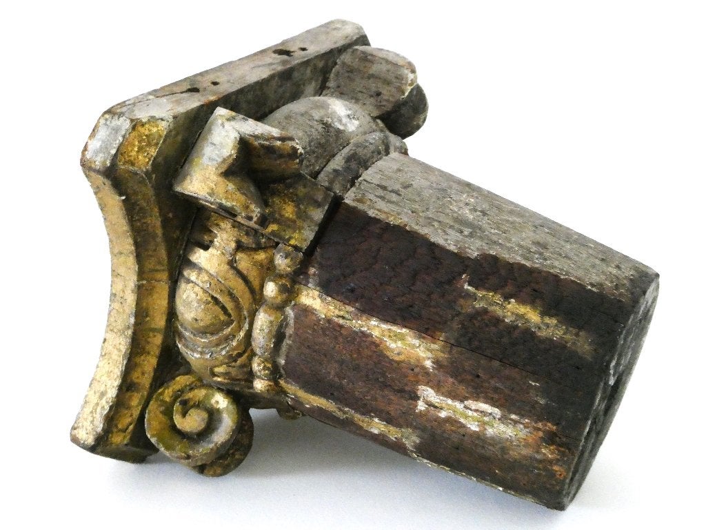 Iconisch kapiteel een zuil krul voluut versiering console, Antiek en Kunst, Kunst | Beelden en Houtsnijwerken, Houtsnijwerk, Ophalen of Verzenden