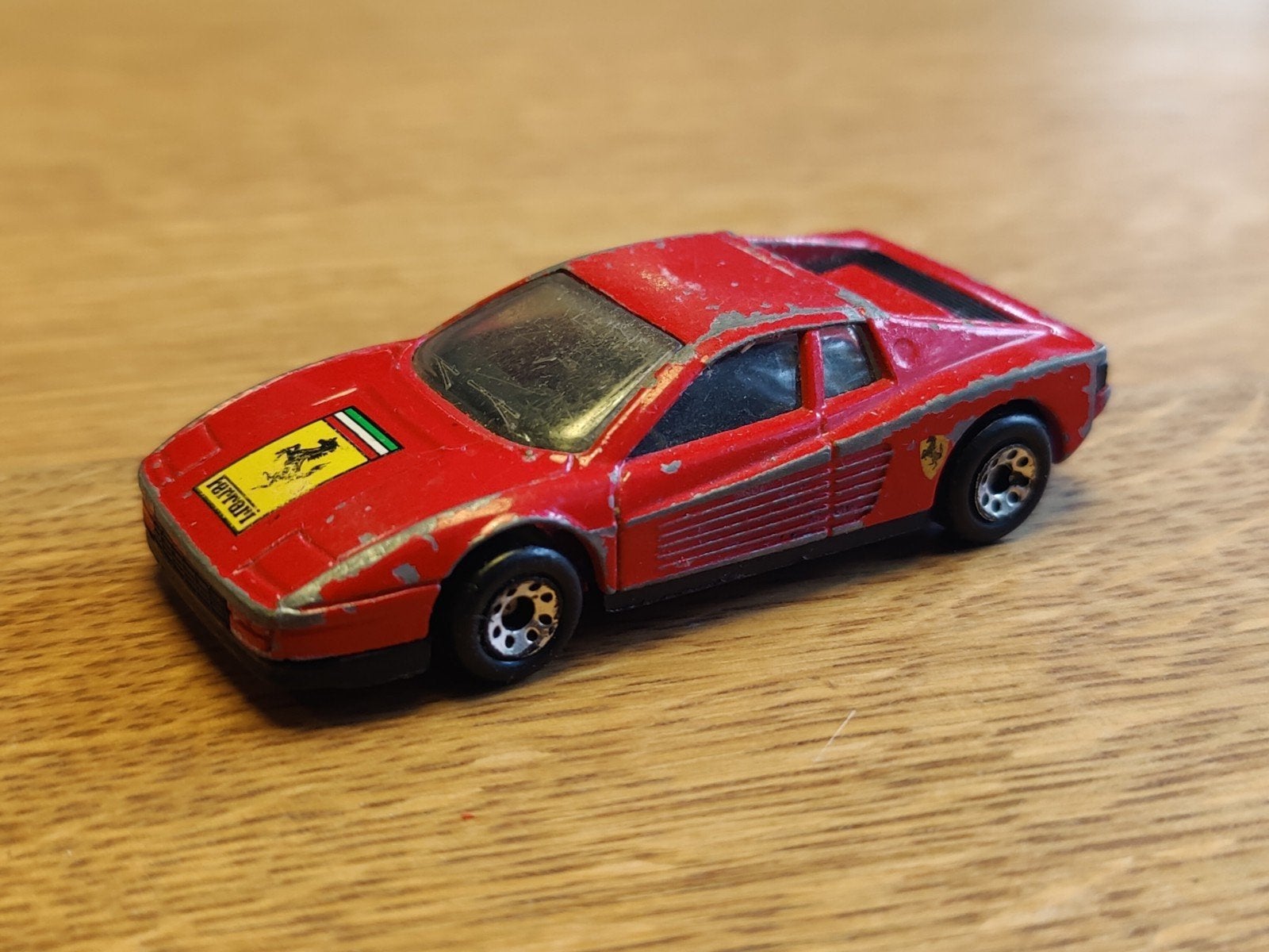 Matchbox Ferrari Testarossa ROOD, Ophalen of Verzenden, Zo goed als nieuw, Auto