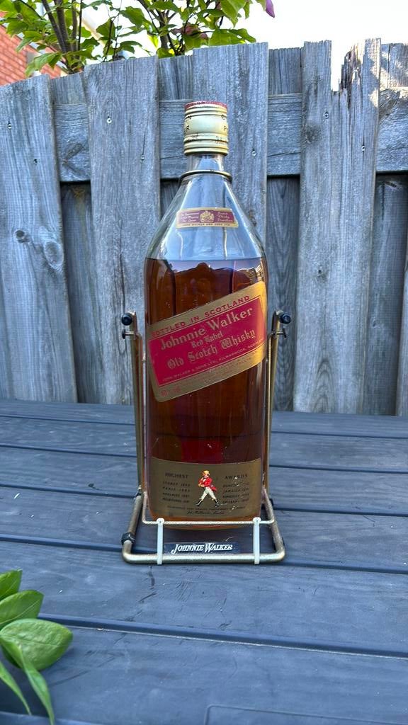 Johnnie Walker  kantel fles, Ophalen of Verzenden
