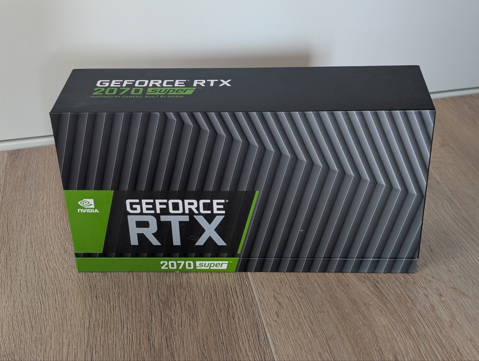 Lege doos Nvidia RTX 2070 Super Founders Edition, Ophalen of Verzenden, Zo goed als nieuw