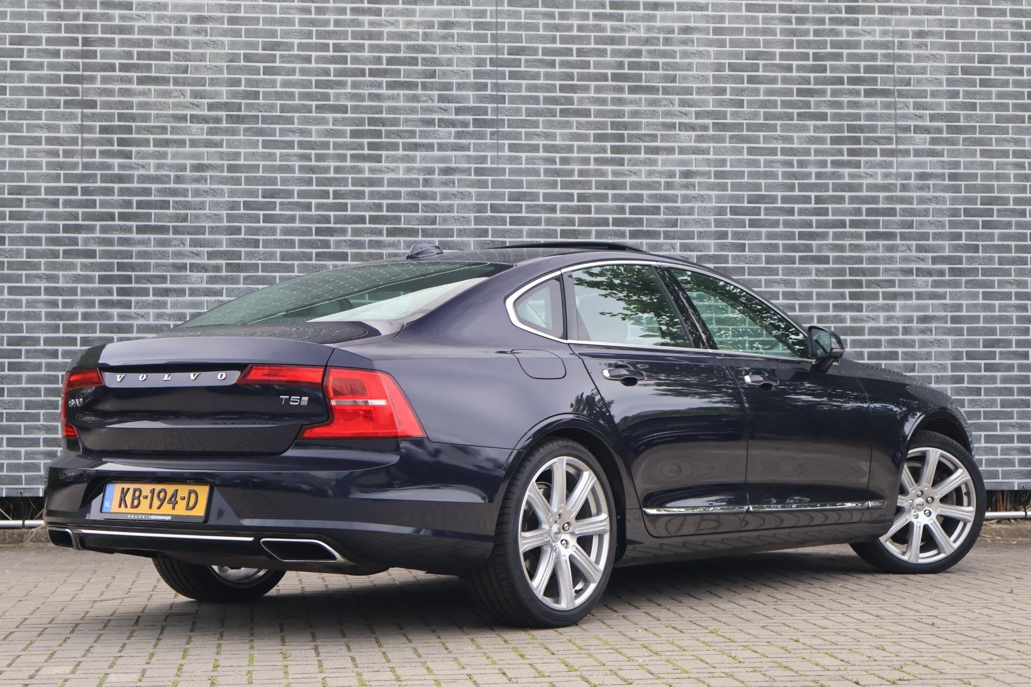 Volvo S90 2.0 T5 Inscription | Head-up Display | Navigatie |, Auto's, 15 km/l, Euro 6, Blauw, Automatische klimaatregeling