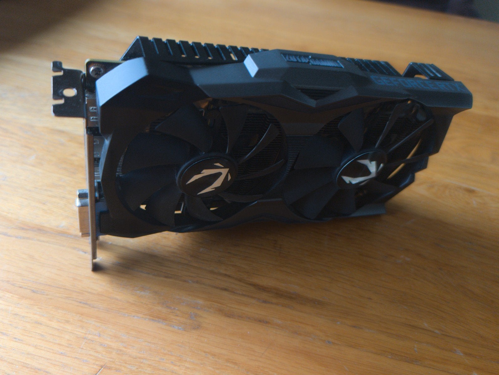 Zotac GeForce RTX 2070, PCI-Express 3, Gebruikt, GDDR6, HDMI