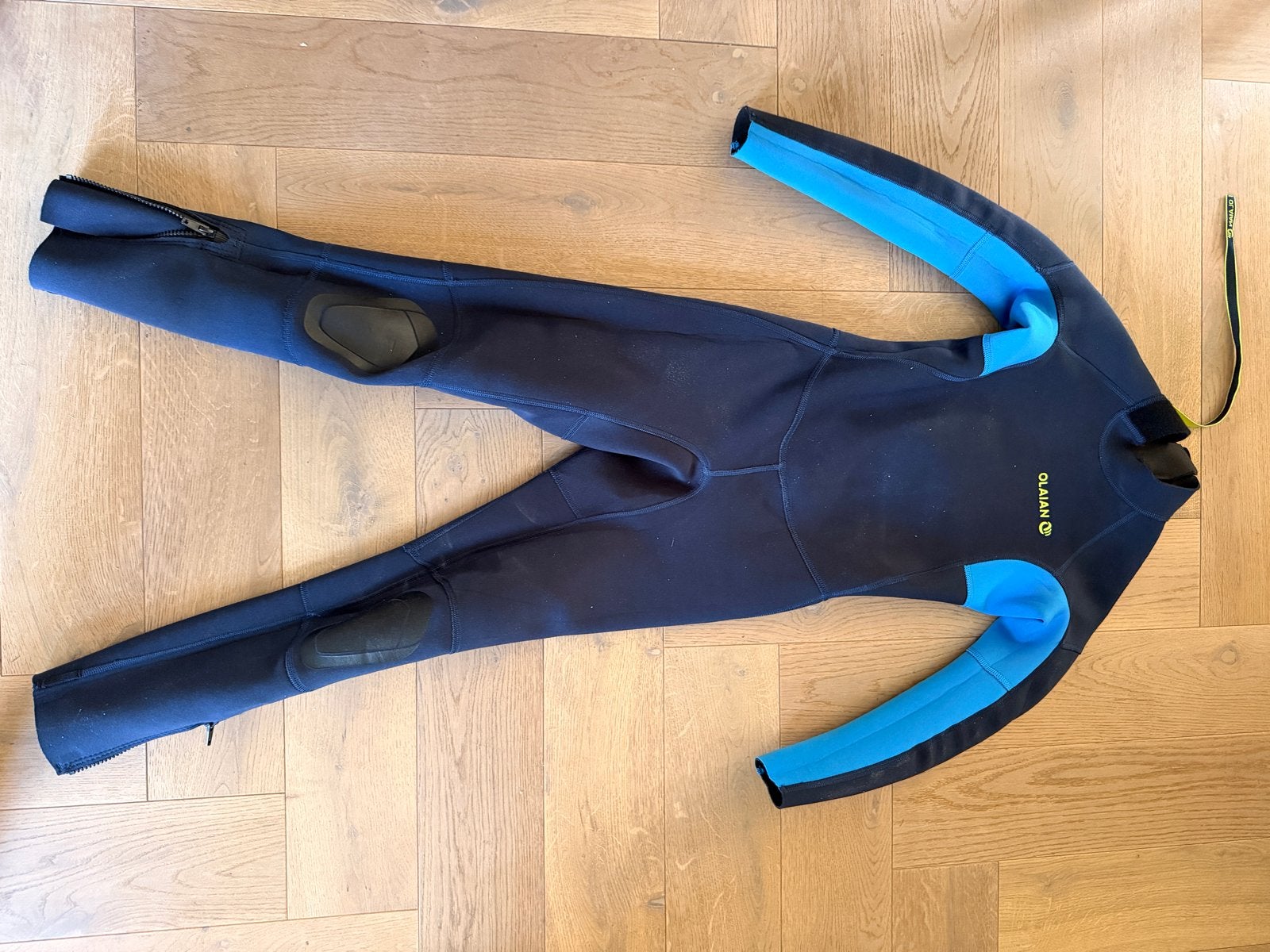 Decathlon Olaian Wetsuit voor kinderen - 12 jaar / 143 cm, Watersport en Boten, Ophalen of Verzenden, Gebruikt, Kind, Wetsuit