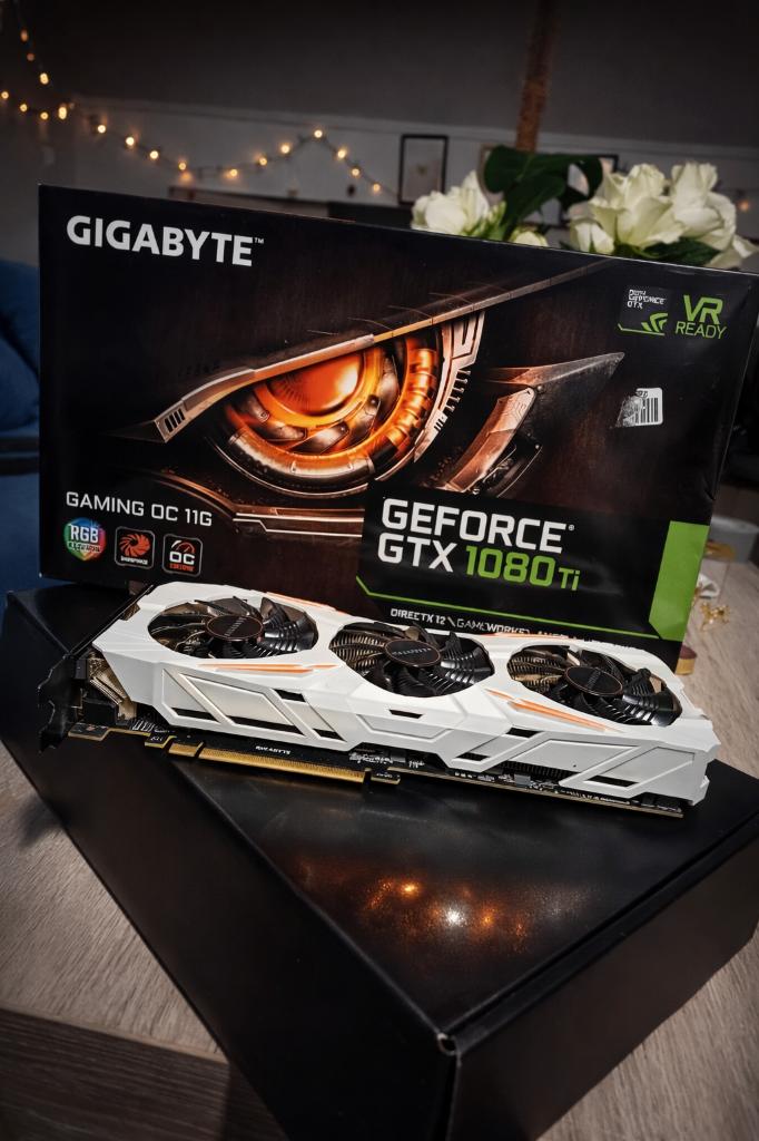 Gigabyte GTX 1080 Ti 11GB - Very Good - Original Box, Computers en Software, Videokaarten, PCI-Express 3, HDMI, Ophalen of Verzenden