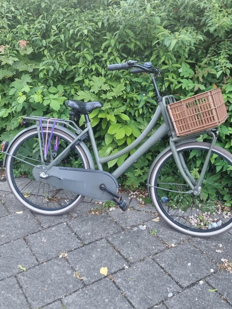 Super stoer cortina U4 transport meisjes fiets 26 inch, Fietsen en Brommers, 26 inch of meer, Terugtraprem, Versnellingen, Ophalen of Verzenden