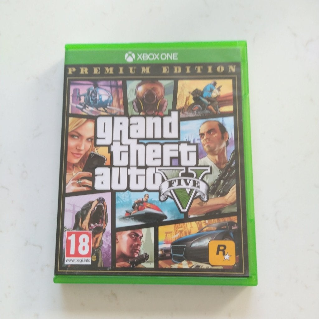 XBox GTA 5, Online, Vanaf 18 jaar, 1 speler, Zo goed als nieuw