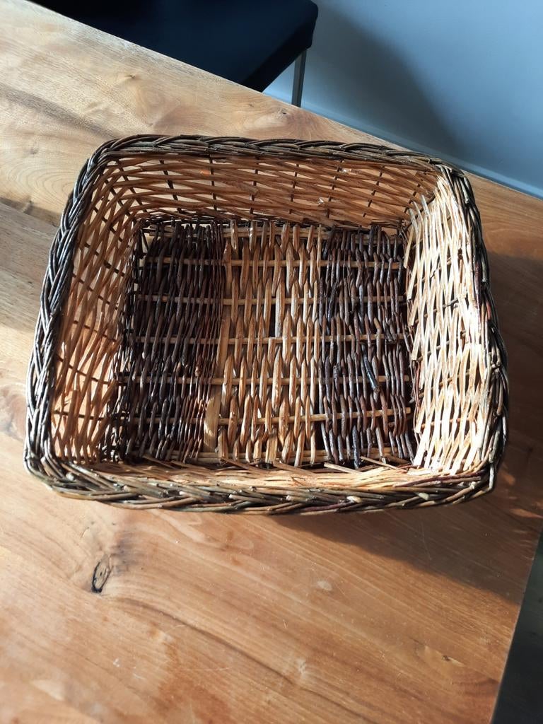 Rieten mand broodmand 37 x 33 cm, Huis en Inrichting, Ophalen of Verzenden