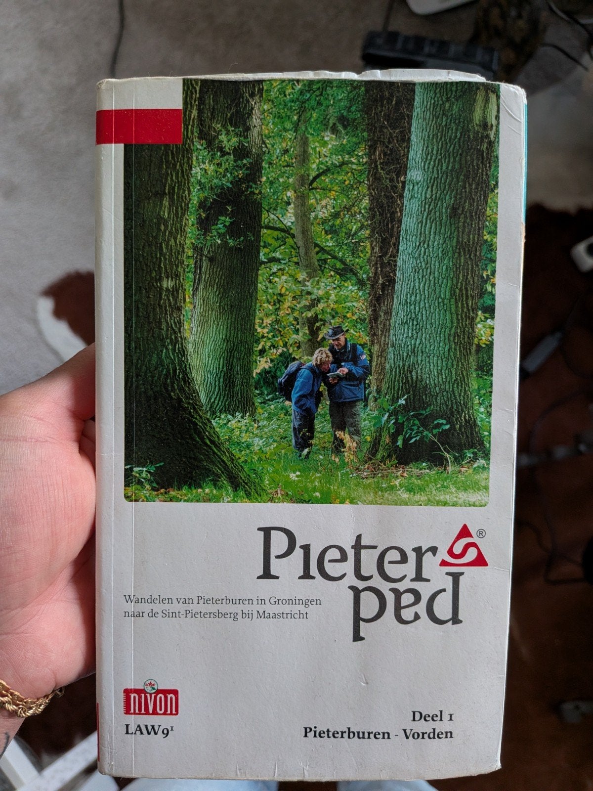 Pieterpad Deel 1: Pieterburen - Vorden (LAW 9), Boeken, Reisgidsen, Fiets- of Wandelgids, Ophalen of Verzenden, NIVON, Benelux