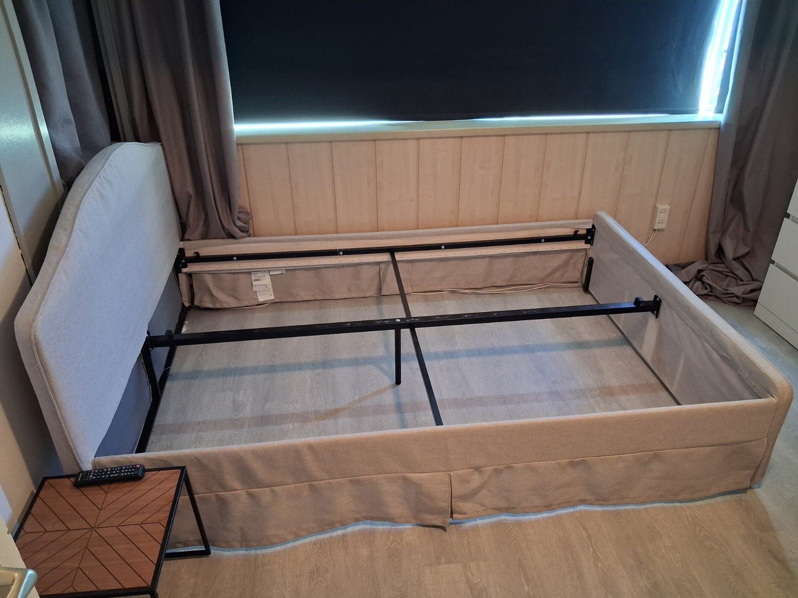 bedframe 140-200 Ikea stof beige, Ophalen, Beige, Tweepersoons, 140 cm