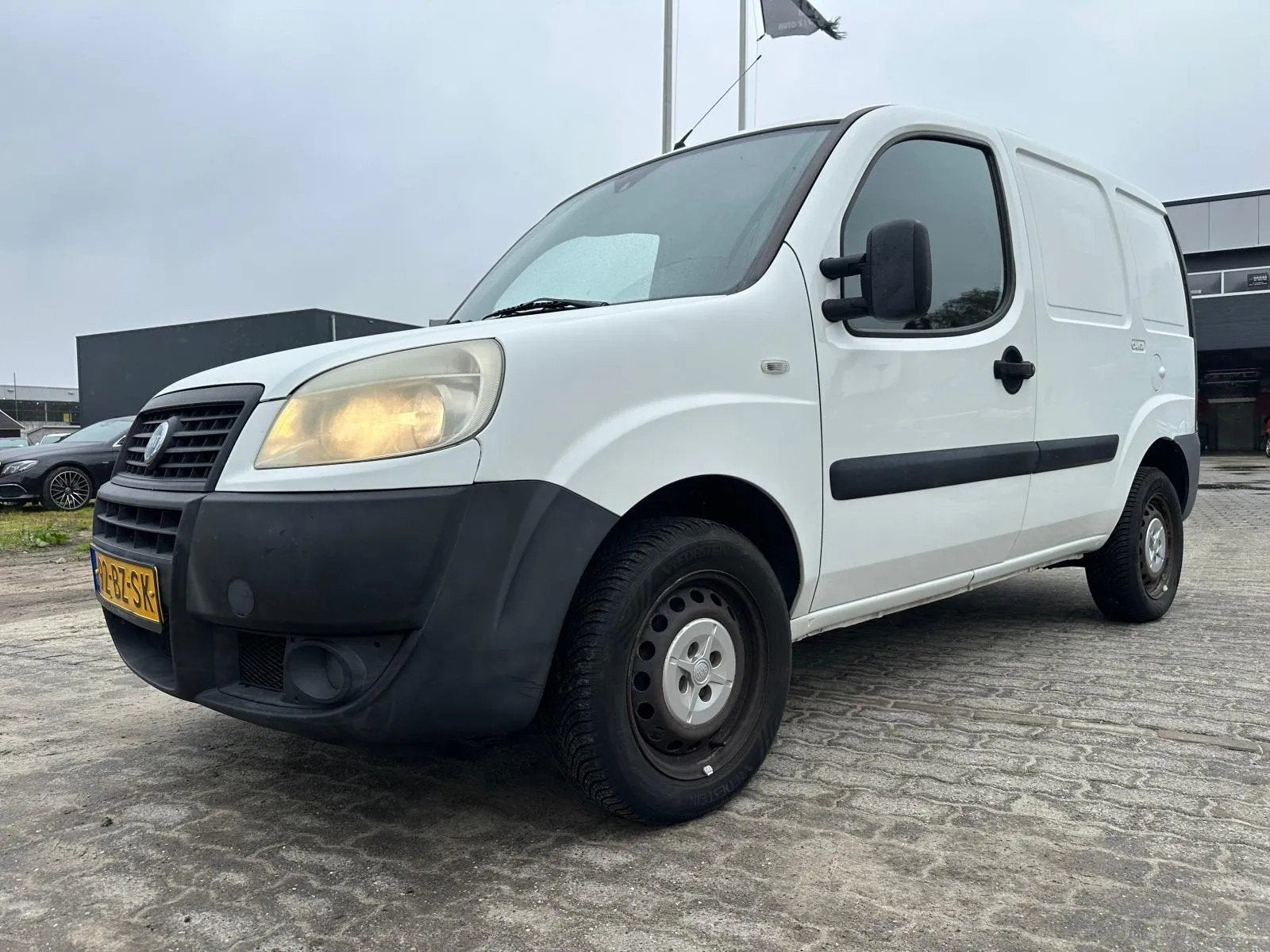 Fiat DOBLO 1.3 JTD, Auto's, Voorwielaandrijving, Stof, Gebruikt, 1246 kg