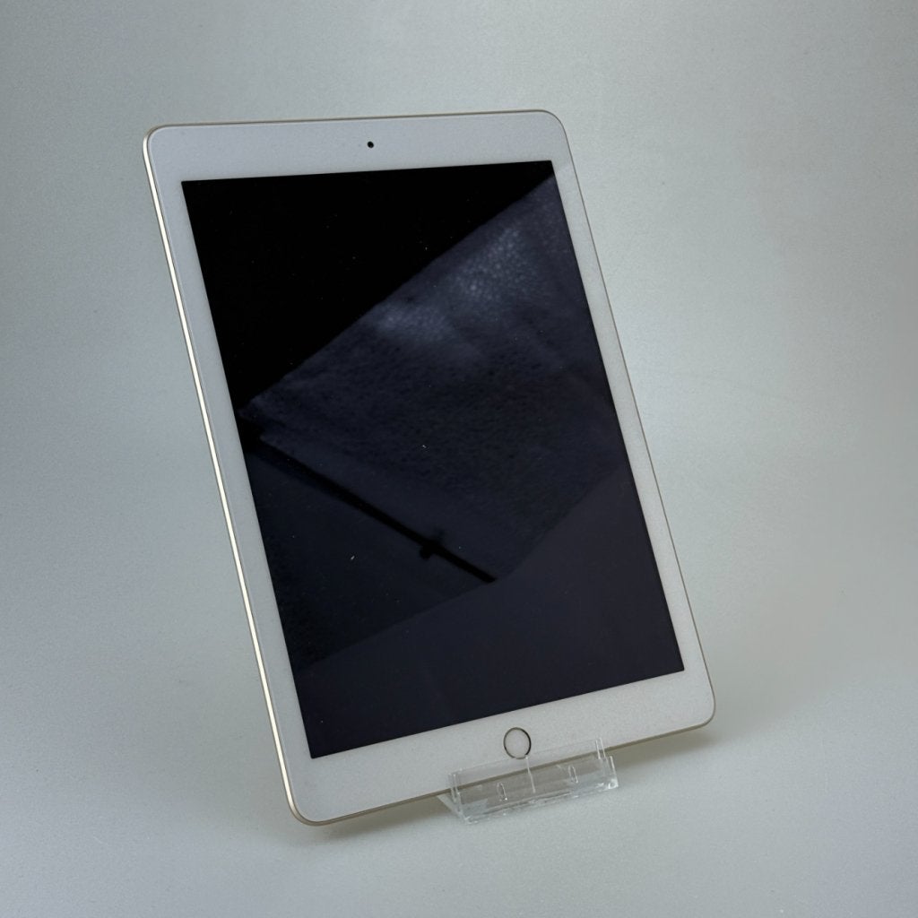 iPad 5 128GB Gold, Computers en Software, Apple iPads, Apple, Gebruikt, Support@apple.com, One Apple Park Way
Cupertino, CA 95014
United States