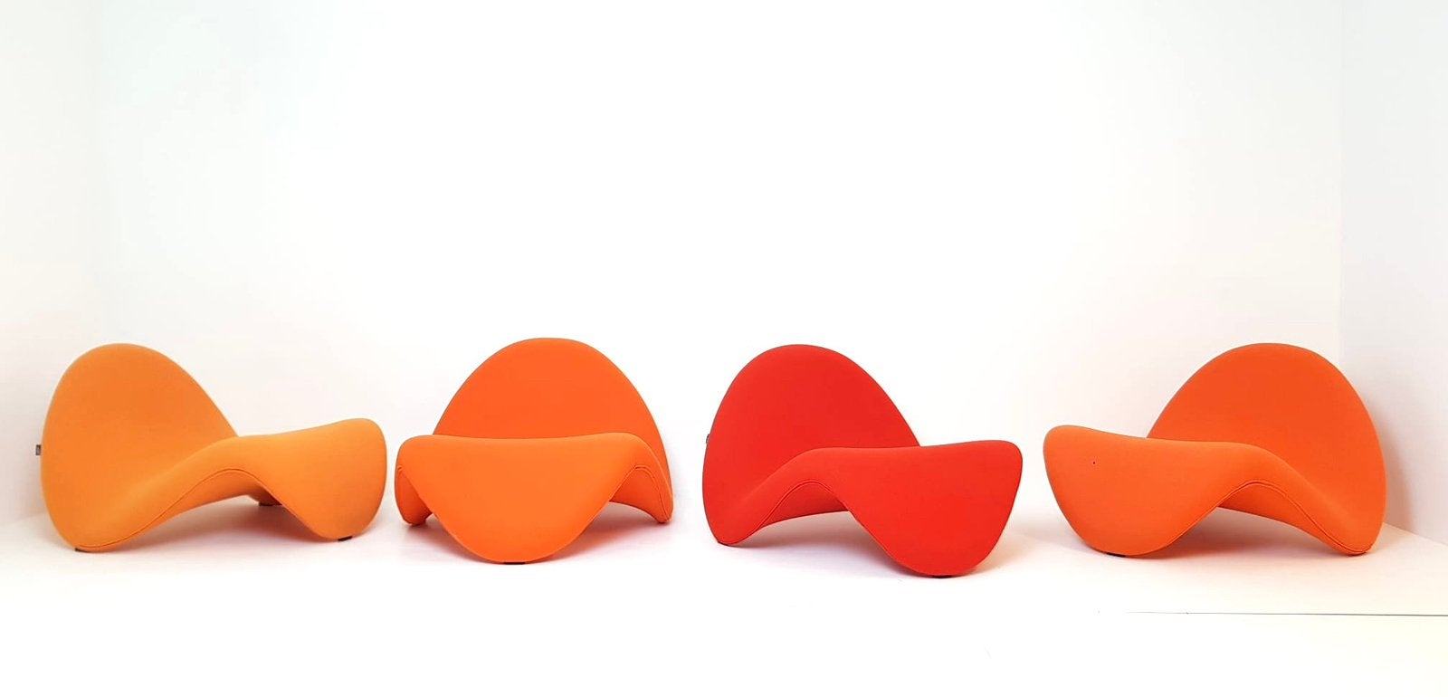 4 Artifort tongue fauteuils Pierre Paulin Model F577, Ophalen of Verzenden, Zo goed als nieuw, 75 tot 100 cm, 50 tot 75 cm