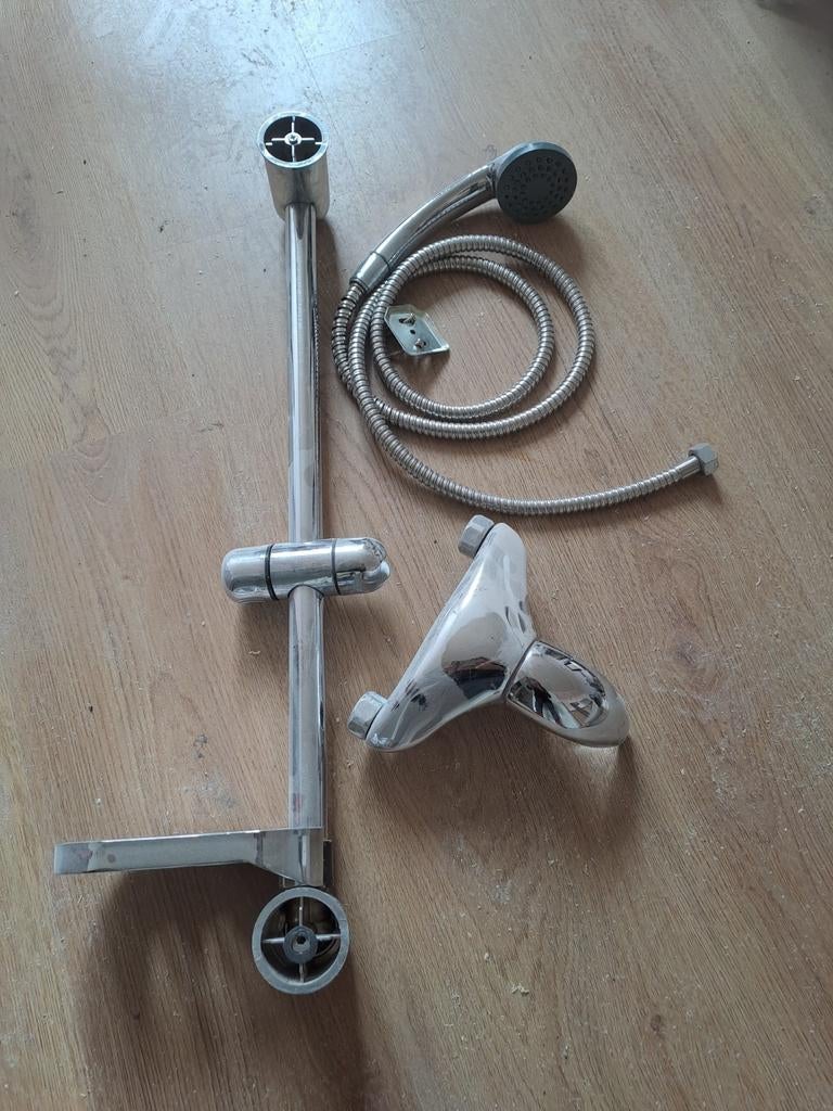 Complete douche garnituurter, Doe-het-zelf en Verbouw, Sanitair, Ophalen of Verzenden, Gebruikt, Rvs, Douche