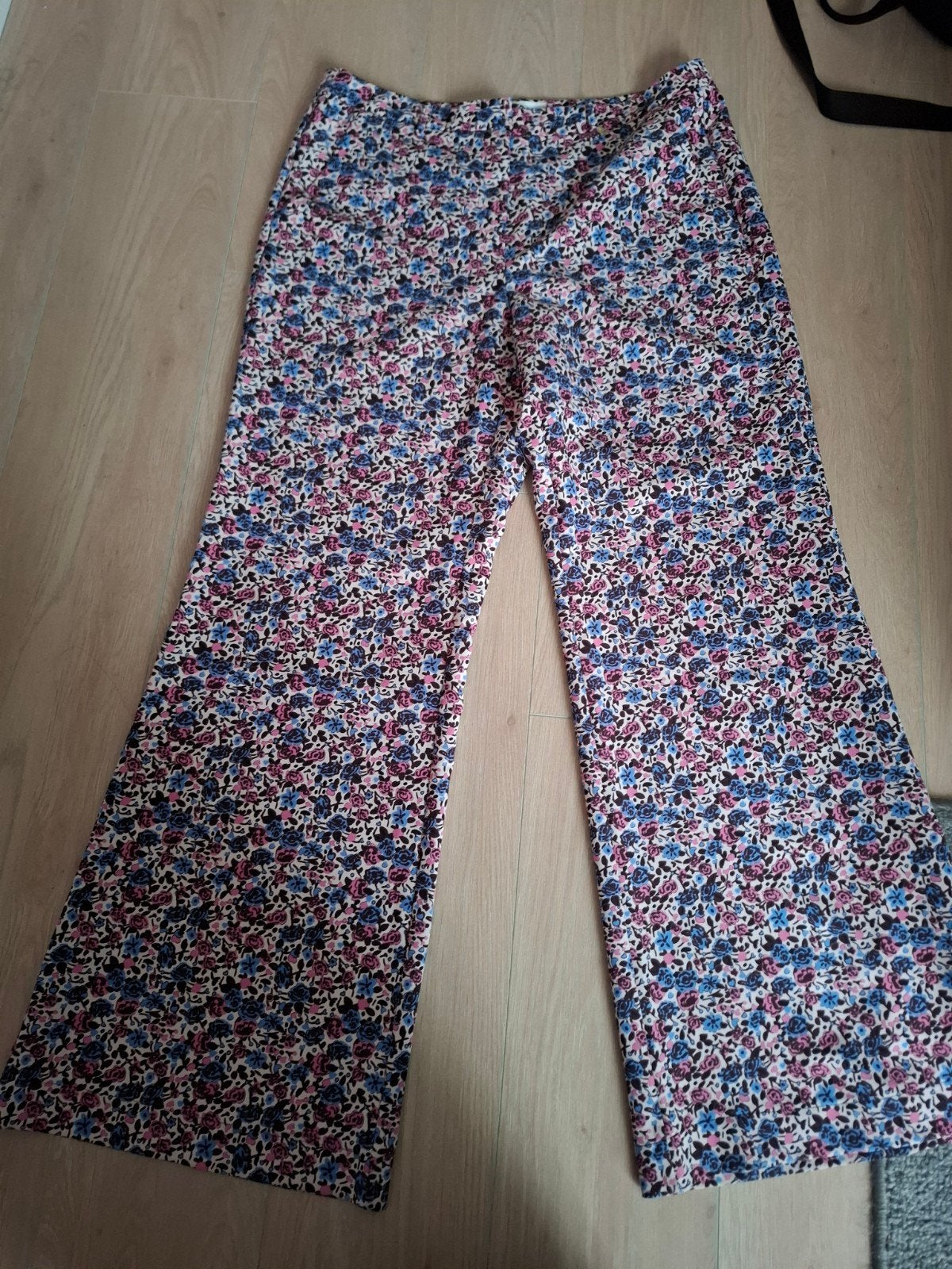 Fabienne Chapot broek met bloemenprint - Maat 44, Meerkleurig, Maat 42/44 (L), Ophalen of Verzenden, Zo goed als nieuw