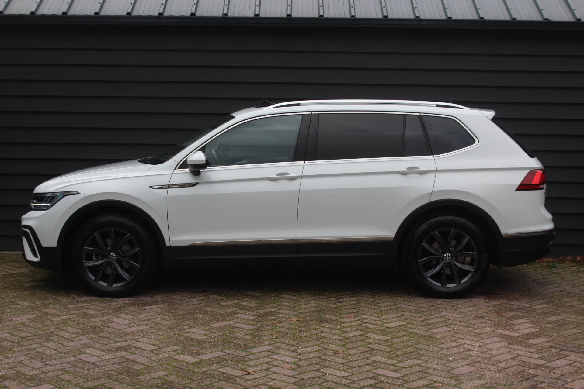 Volkswagen Tiguan Allspace 1.5 TSI Life Business - 7 PERSOON, Auto's, 150 pk, 1553 kg, Wit, Origineel Nederlands