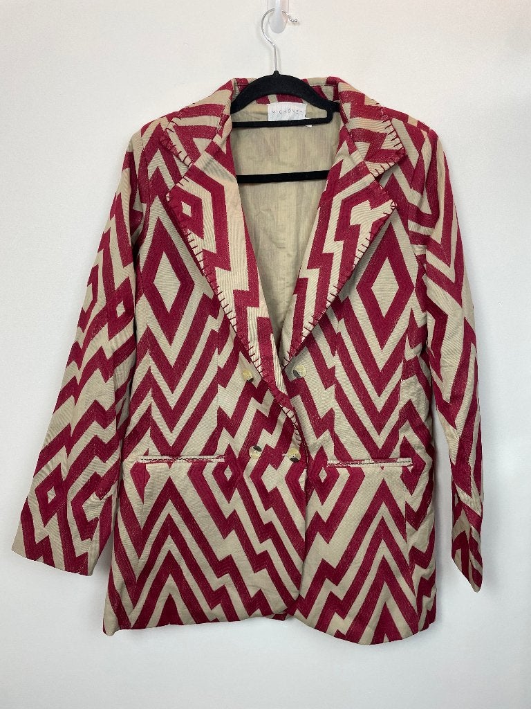 Michonet Chevron jas blazer maat M rood beige jacquard, Michonet, Córdoba Jewelry Park, Palma del Rio Highway, km 3.3, Industrial Module M47, Phase 8, 14005 Córdoba, Spanje