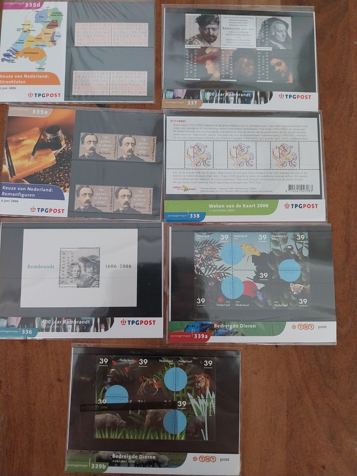 Kavel Nederlandse postzegelmapjes nummer 264 t/m 339 B ., Postzegels en Munten, Postzegels | Volle albums en Verzamelingen, Ophalen of Verzenden