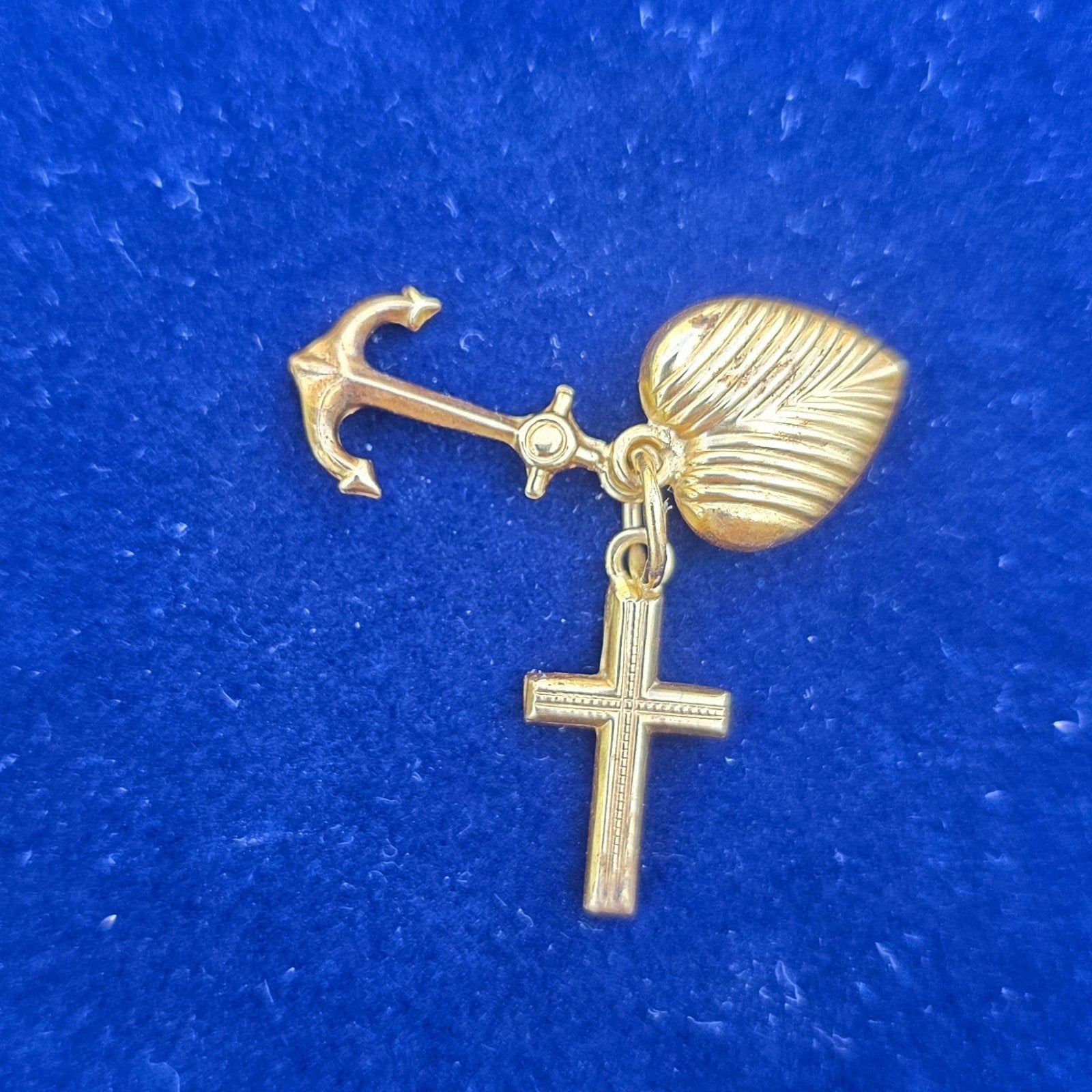 Prachtige kettinghanger Geloof Hoop en Liefde, Verzenden, Zo goed als nieuw, Goud, Overige materialen